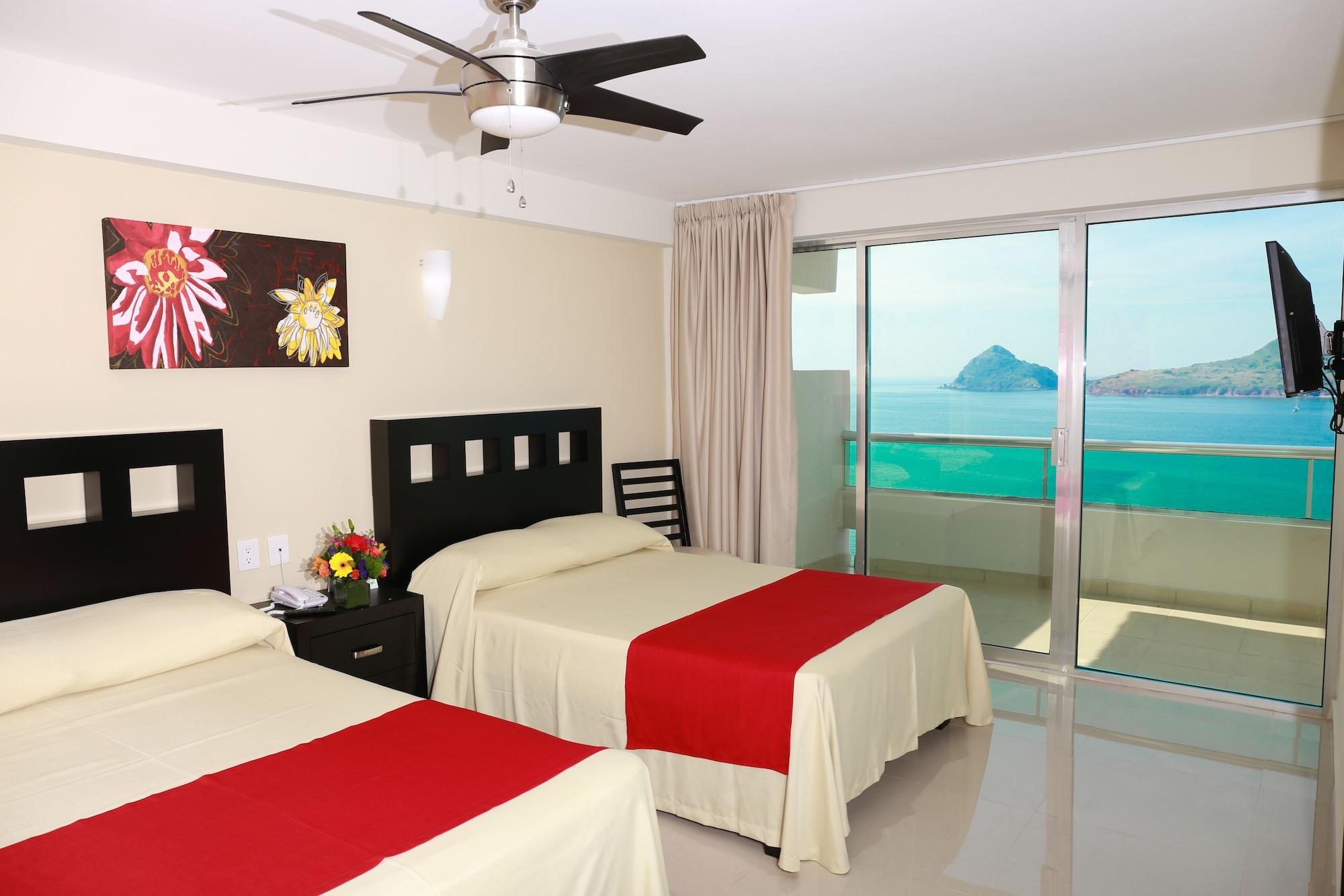 Las Flores Beach Resort Mazatlan Dış mekan fotoğraf