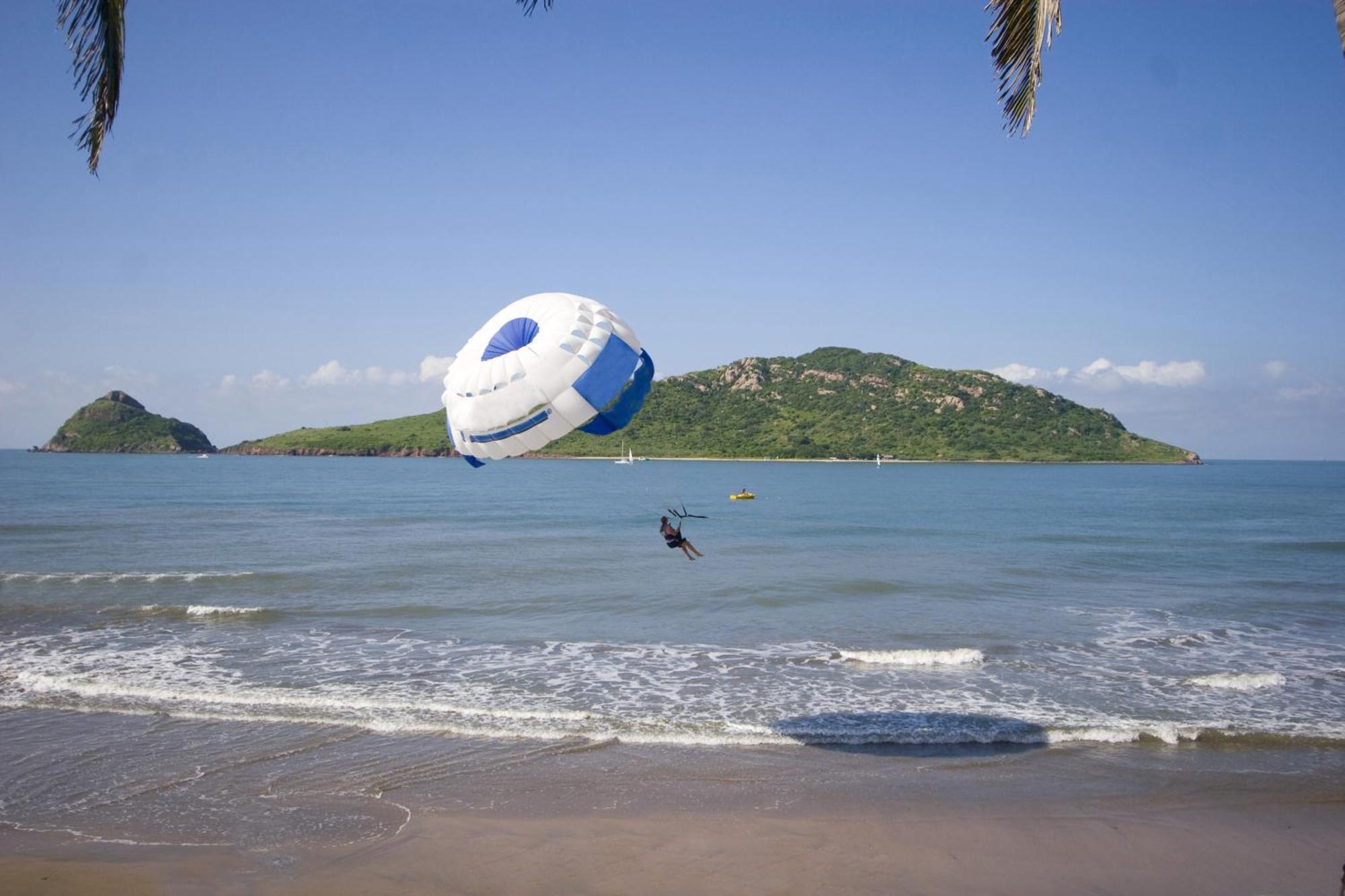 Las Flores Beach Resort Mazatlan Dış mekan fotoğraf