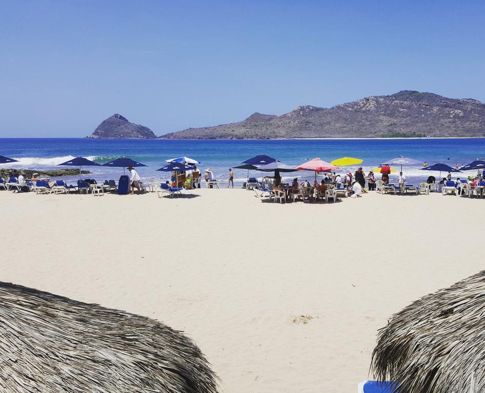 Las Flores Beach Resort Mazatlan Dış mekan fotoğraf